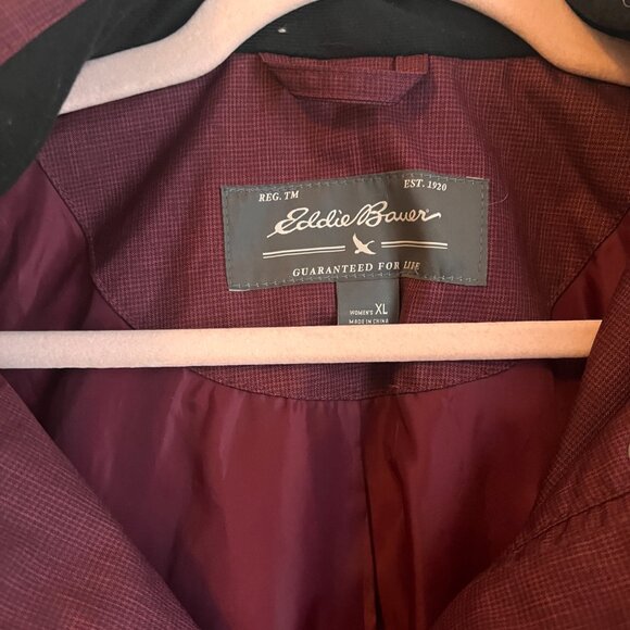 Eddie Bauer Girl on the Go Raincoat Size XL Cranberry - Picture 3 of 4